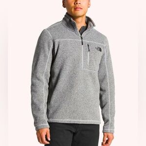 Men’s NORTH FACE Gordon’s Lyons 1/4 zip heathered grey pullover- Size Small